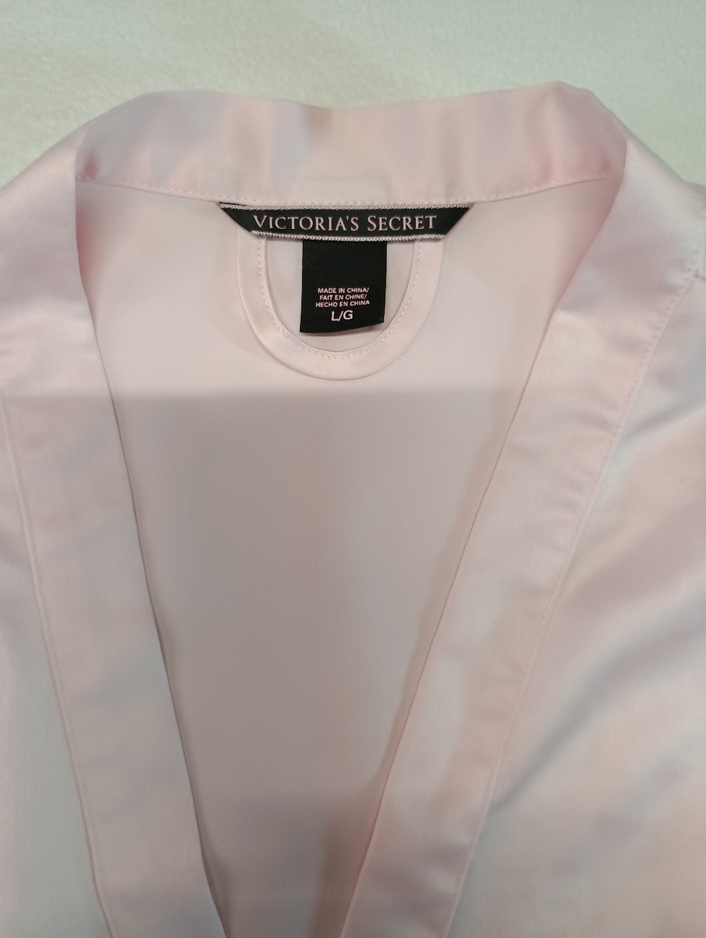 Victoria's Secret  Pink Satin  Robe with Black Lace Shoulder Panels - Picture 3 of 7